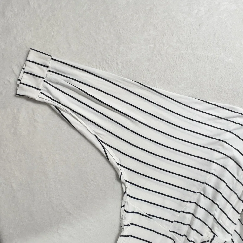 We‎ The Free Can't Fool Me Oversized Top Sz M Ivory Black Striped Dolman Sleeves